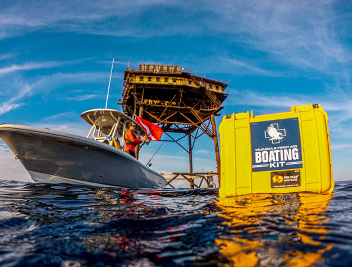 TRAUMA & FIRST AID BOATING KIT